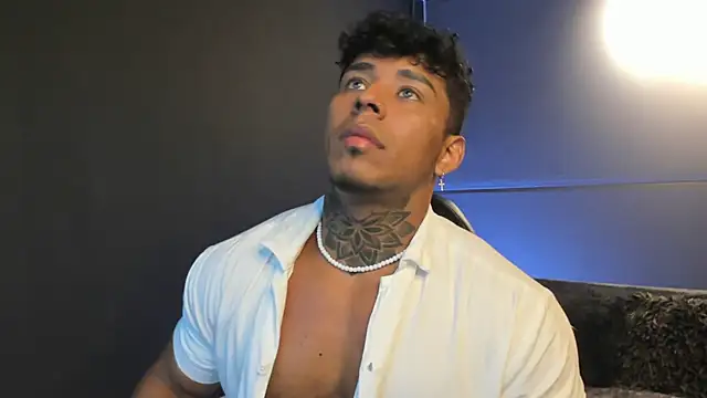 bradley smith online show from 10.26.25