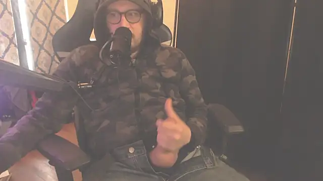 Snapshot of chicostick413 chatting on 02.03.26 chicostick413 online show from 02.03.26