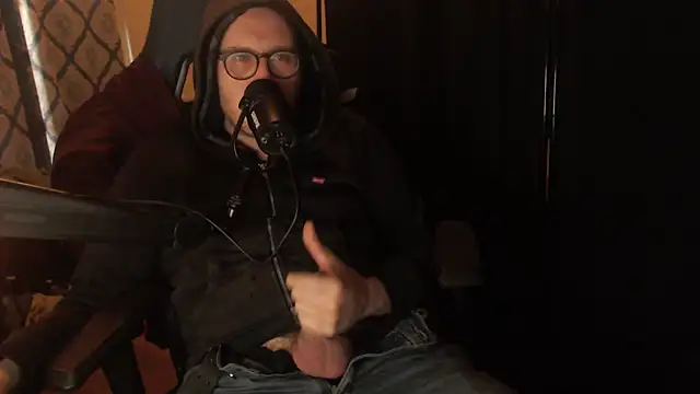 Snapshot of chicostick413 chatting on 02.17.26 chicostick413 online show from 02.17.26