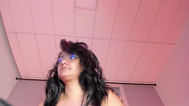 KylieMaxwell online show from 03.14.25