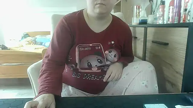 Snapshot of ReifeVenna chatting on 02.05.25 ReifeVenna online show from 02.05.25