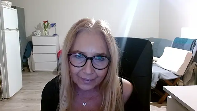 sofia xkiss online show from 03.09.25