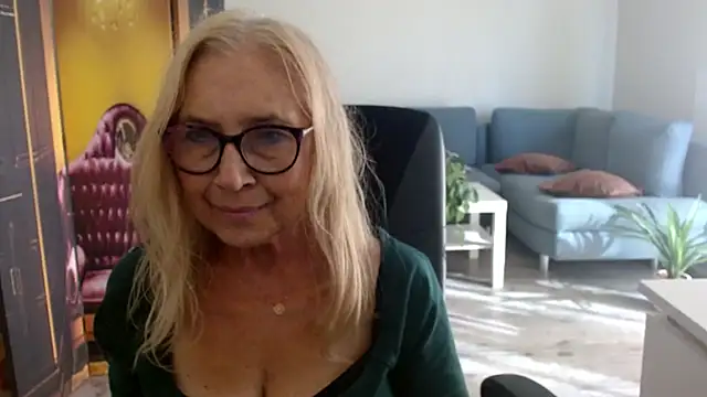 sofia xkiss online show from 09.09.25