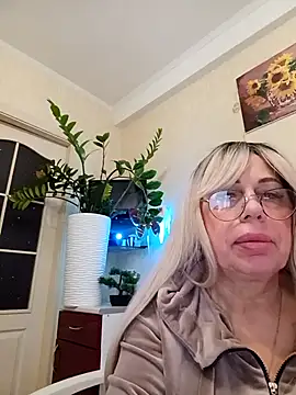 SusieNoreen online show from 10.02.25