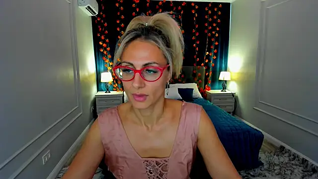 MuseOfStage online show from 11.14.25