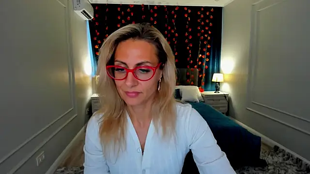 MuseOfStage online show from 11.18.25