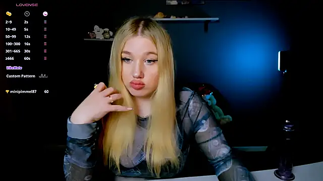 Snapshot of juli_kisss chatting on 01.16.25 juli kisss online show from 01.16.25