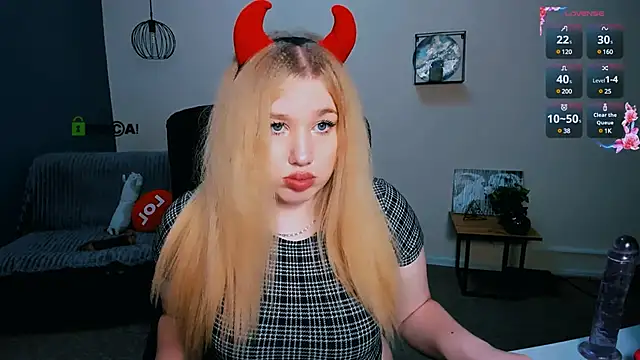 Snapshot of juli_kisss chatting on 01.18.25 juli kisss online show from 01.18.25