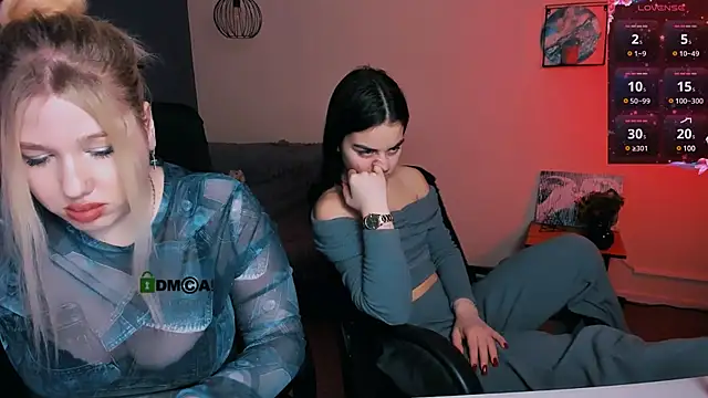 Snapshot of juli_kisss chatting on 01.29.25 juli kisss online show from 01.29.25