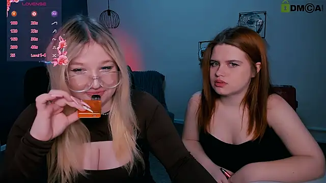 Snapshot of juli_kisss chatting on 03.05.25 juli kisss online show from 03.05.25