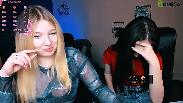 Snapshot of juli_kisss chatting on 03.12.25 juli kisss online show from 03.12.25