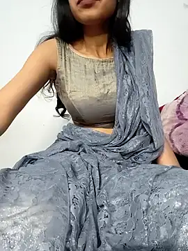 Snapshot of catreena chatting on 01.11.25 catreena online show from 01.11.25