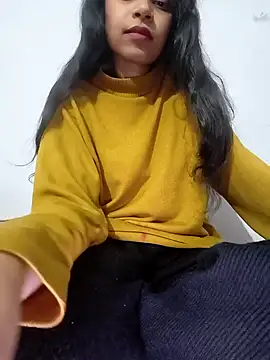 Snapshot of catreena chatting on 02.03.25 catreena online show from 02.03.25