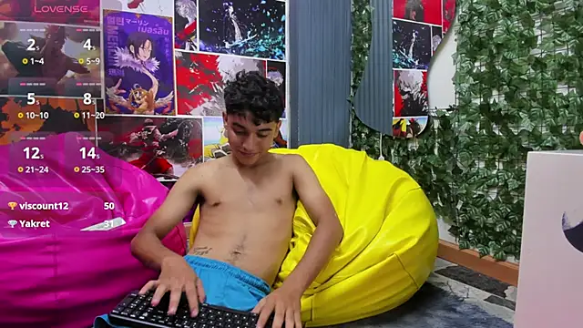 Snapshot of Austin_Cardieff chatting on 01.07.25 Austin Cardieff online show from 01.07.25