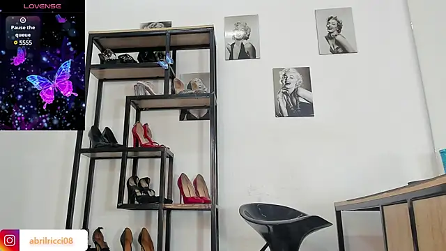 abril ricci online show from 12.31.24