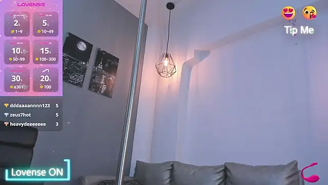 abril ricci online show from 01.03.25