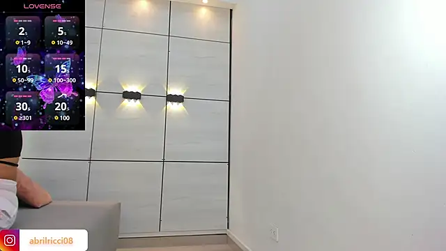 abril ricci online show from 01.28.25