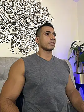 aaroncolombia online show from 11.15.25