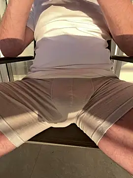 w12er online show from 04.09.26