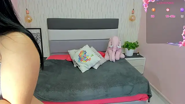 ALICESTARKK online show from 03.07.25