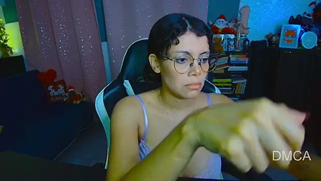 Drea Foox online show from 12.22.25