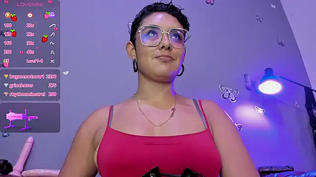 Kaira mosse online show from 02.02.25