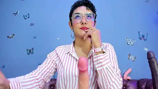 Kaira mosse online show from 03.19.25