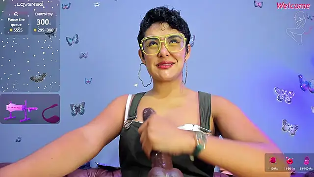 Kaira mosse online show from 03.22.25