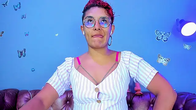 Kaira mosse online show from 03.19.26