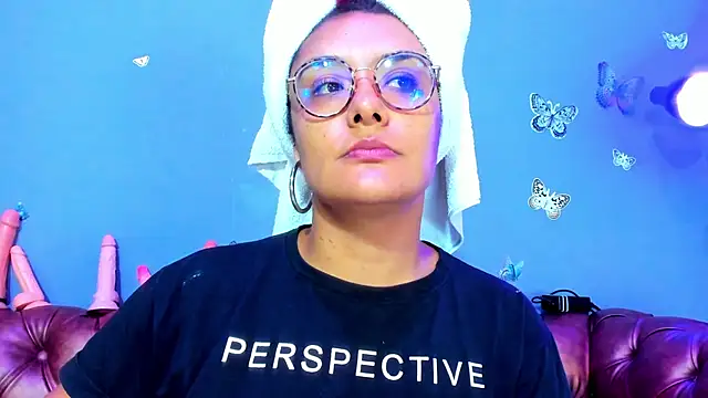 Kaira mosse online show from 05.28.26