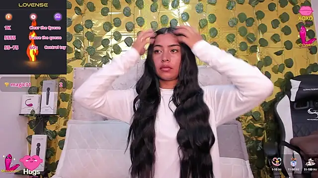 cristalconnorr online show from 02.14.25