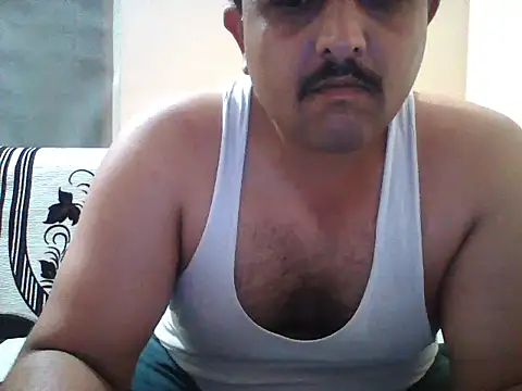 Akhil3290 online show from 04.27.26