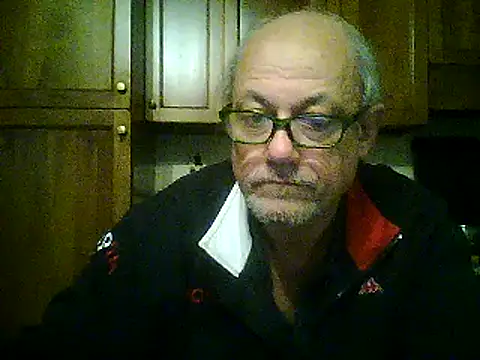 Snapshot of gianbragallini chatting on 12.19.24 gianbragallini online show from 12.19.24