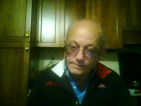 Snapshot of gianbragallini chatting on 10.10.25 gianbragallini online show from 10.10.25