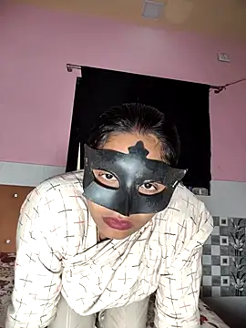 Shivani Mumbai85 online show from 03.02.25