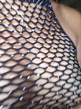 HelenHoltz online show from 11.24.25