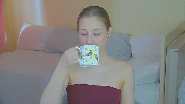 BritneyCruze online show from 01.10.26