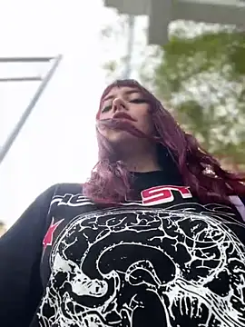 Snapshot of Alicia_barbie chatting on 04.14.26 Alicia barbie online show from 04.14.26