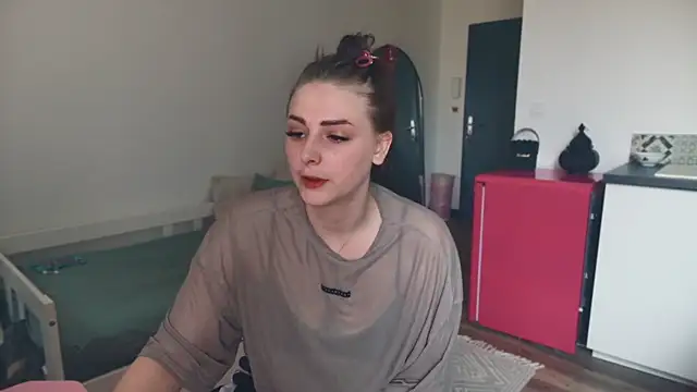 Snapshot of ce_leste__ chatting on 01.17.26 ce leste online show from 01.17.26