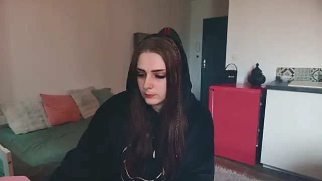 Snapshot of ce_leste__ chatting on 02.05.26 ce leste online show from 02.05.26