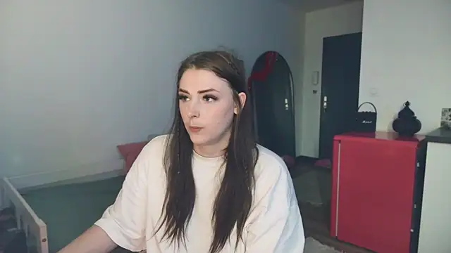 Snapshot of ce_leste__ chatting on 02.16.26 ce leste online show from 02.16.26