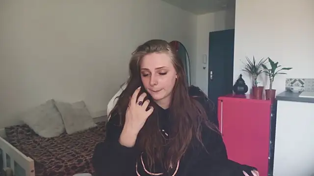 ce leste   online show from 04.18.26