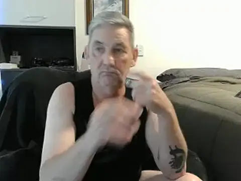 ChunkyMonkey007 online show from 12.26.24