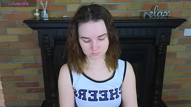 Ellie Sunset online show from 04.15.26