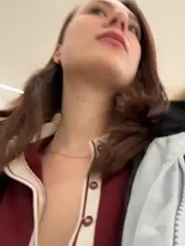 Dina Tease online show from 02.28.26