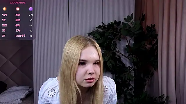 OdetteHarwick online show from 03.08.26