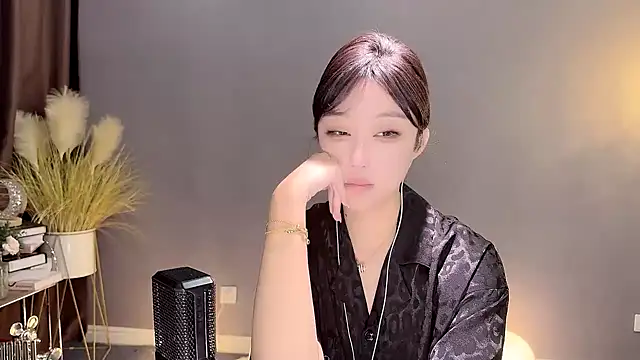 Snapshot of jingling666 chatting on 01.14.25 jingling666 online show from 01.14.25