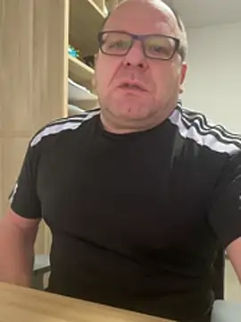 coupleLatinaLovers online show from 02.10.26