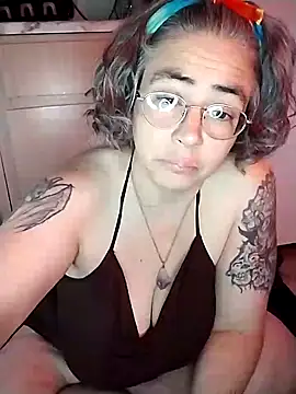 Snapshot of GraceHenderson chatting on 03.07.25 GraceHenderson online show from 03.07.25