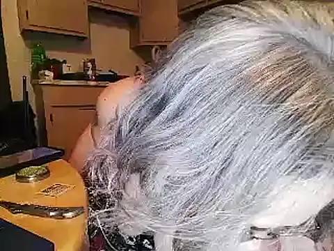 Snapshot of GraceHenderson chatting on 03.12.25 GraceHenderson online show from 03.12.25